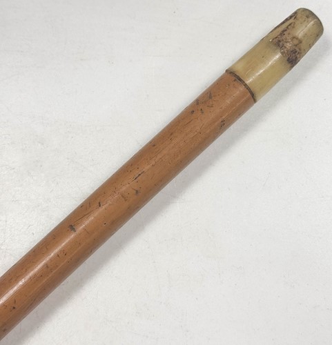 Lot 728 - An Edward VII 12ct gold topped walking cane by Brigg