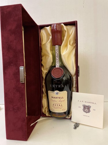 Lot 102 - Martell Extra Cordon Argent cognac