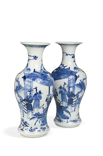 Lot 40 - A pair of Chinese blue and white porcelain baluster vases, Qing Dynasty, 19th century