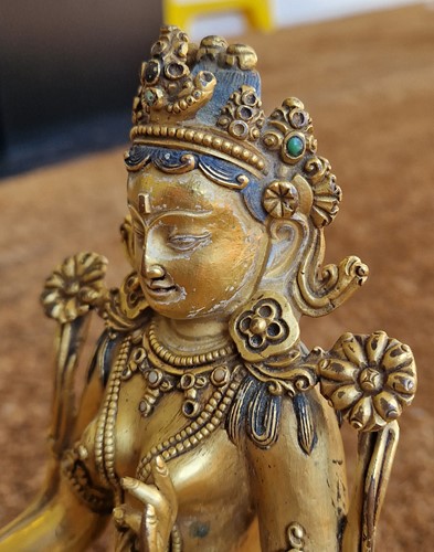 Lot 71 - A Chinese figure of Tara, 20th century