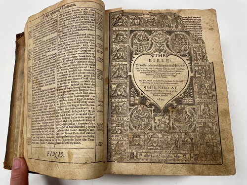 Lot 75 - Bible Geneva version, "Breeches Bible"