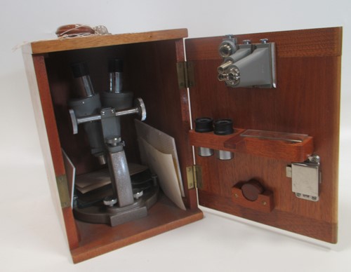 Lot 195 - A Beck mid 20th century binocular microscope,...