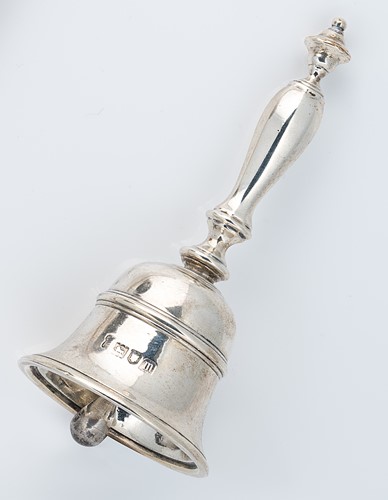 Lot 279 - An early 20th century sliver table bell