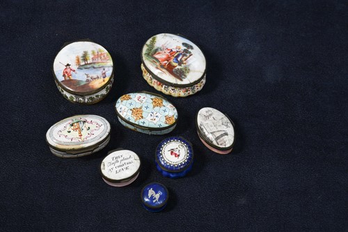 Lot 560 - A collection of eight enamel patch boxes, late 18th or early 19th century