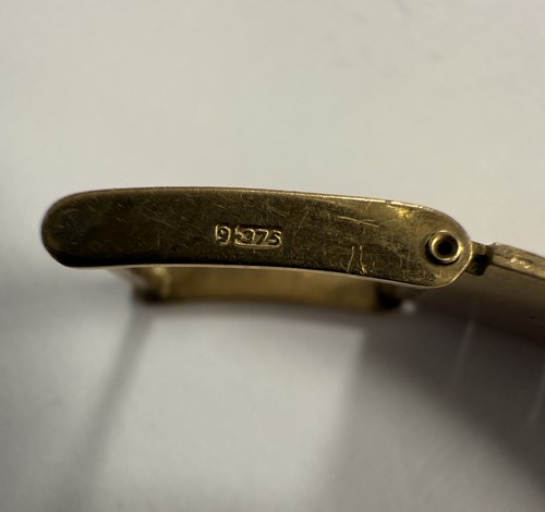 Lot 263 - Rotary - A 9ct gold wristwatch