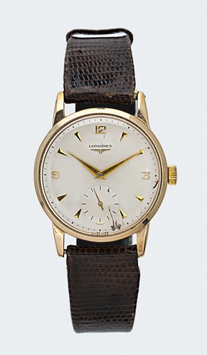 Lot 254 - Longines - A 9ct gold wristwatch