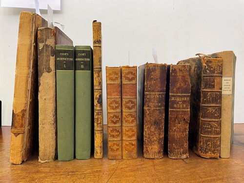 Lot 143 - Architecture and history, illustrated.