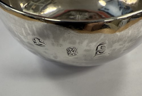 Lot 281 - A George III silver nipple shield and earlier pap boat