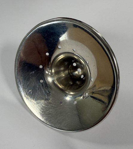 Lot 281 - A George III silver nipple shield and earlier pap boat