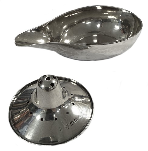 Lot 281 - A George III silver nipple shield and earlier pap boat