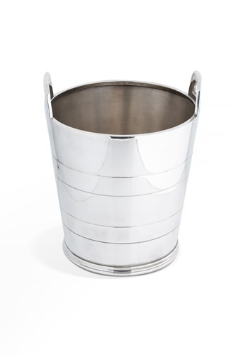 Lot 380 - A mid 20th century silver plated ice bucket of heavy gauge