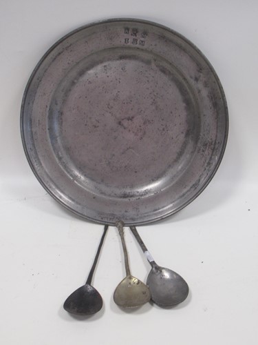 Lot 129 - An 18th/19th century pewter dish, marked to...