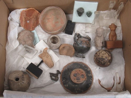 Lot 196 - A small collection of antiquities, including...