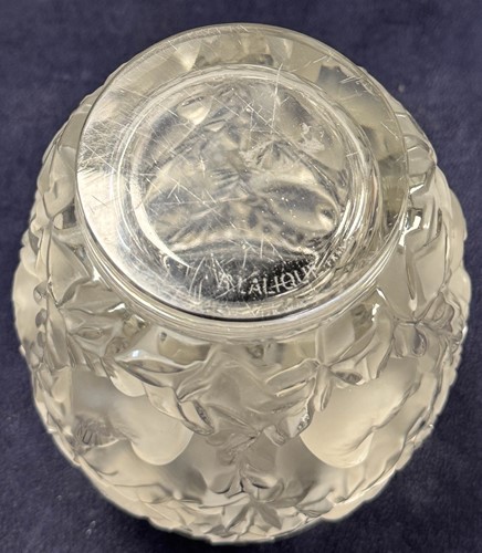 Lot 7 - Bagatelle, two Lalique glass vases
