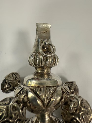 Lot 280 - A Victorian silver baby's comforter