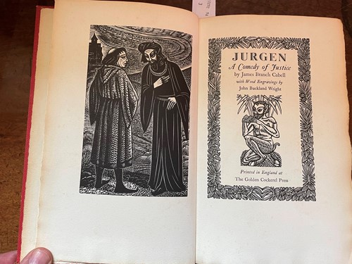 Lot 499 - Golden Cockerel Press.