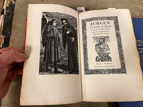 Lot 499 - Golden Cockerel Press.
