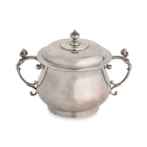 Lot 520 - A George V silver porringer