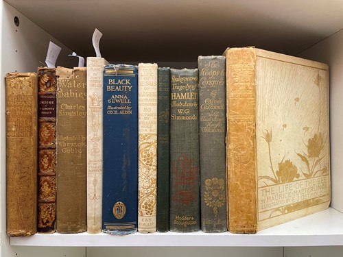 Lot 418 - Children's illustrated.