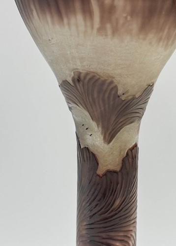 Lot 2 - Henri Muller (1868-1936), a cased glass vase, circa 1900