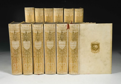 Lot 324 - SHAKESPEARE - bindings.