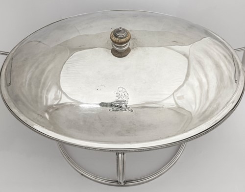 Lot 425 - A George III 18th century silver chafing dish and stand