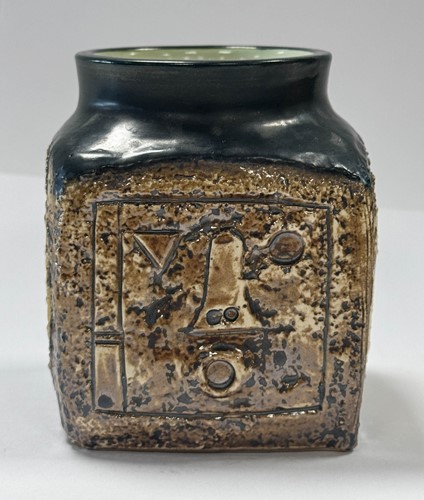 Lot 35 - Alison Brigden for Troika, a cube-form marmalade jar