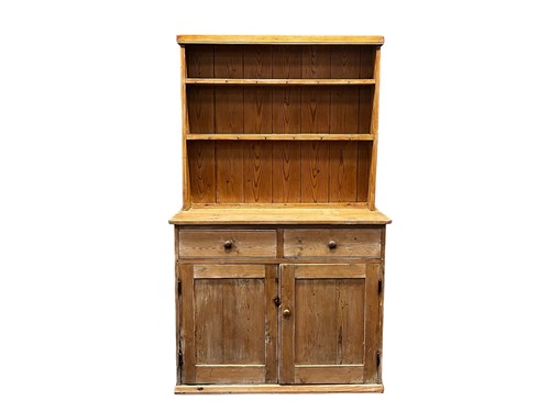 Lot 643 - A pine farmhouse dresser, 185 x 113 x 50cm