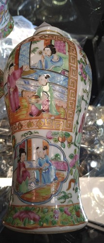 Lot 68 - A pair of small Canton vases of baluster form...