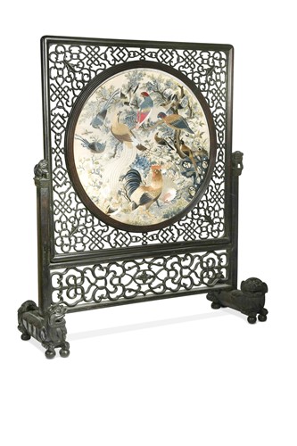 Lot 72 - A Chinese firescreen