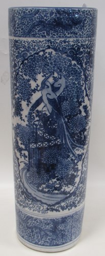 Lot 115 - Blue and white umbrella stand, 61cm