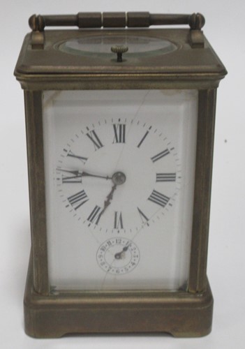 Lot 171 - A French brass repeating carriage clock, with...