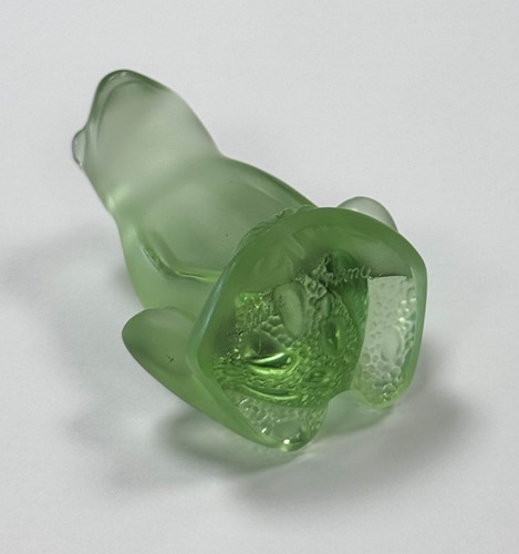 Lot 12 - Poisson, two Lalique frosted and polished glass seals
