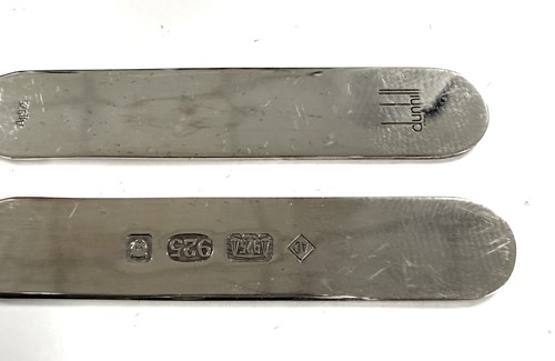 Lot 304 - Dunhill - A pair of silver collar stays and two pairs of silver cuff links