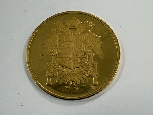 Lot 327 - A Numismatica Iberica ‘Diego De Almagro’ commemorative medallion