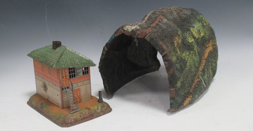 Lot 135 - An early 20th century Hornby Series and Bing -...