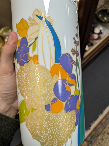 Lot 24 - Two 20th century Rosenthal vases - one...