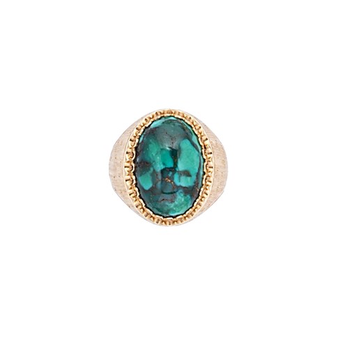 Lot 31 - A turquoise dress ring