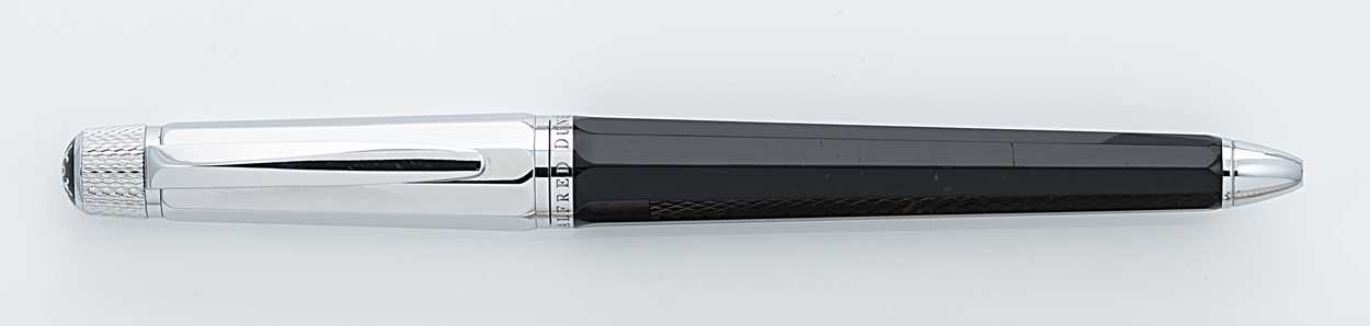 Lot 305 - Dunhill - A 'Cubist' rollerball pen