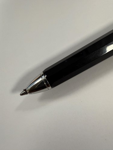 Lot 305 - Dunhill - A 'Cubist' rollerball pen