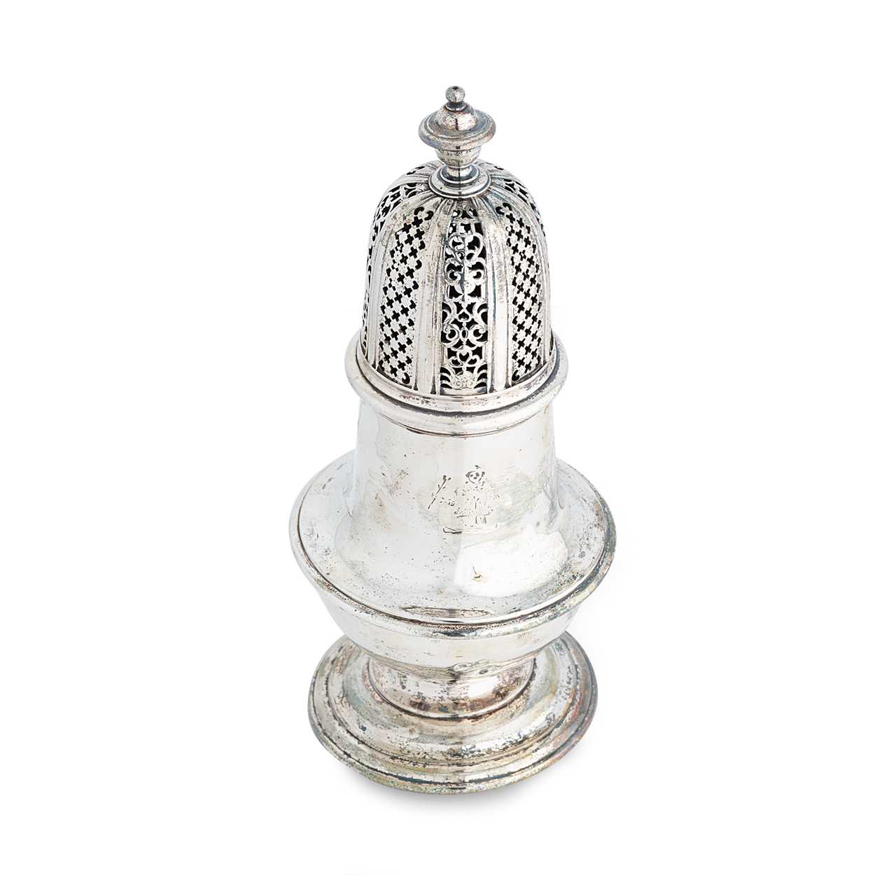 Lot 419 - A George II Britannia silver caster, mark of Paul de Lamerie