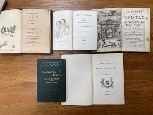 Lot 316 - Gardening and design.