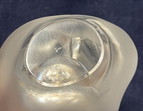 Lot 8 - Sylvie, a Lalique frosted glass vase, circa 1980s