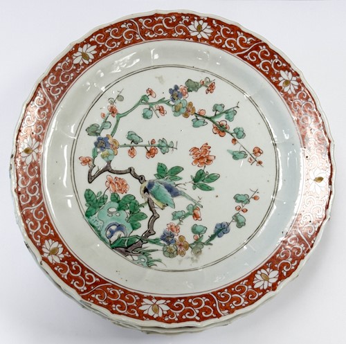 Lot 13 - A set of seven Chinese famille verte plates, Kangxi Emperor (1662-1722)