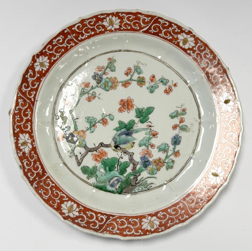 Lot 13 - A set of seven Chinese famille verte plates, Kangxi Emperor (1662-1722)