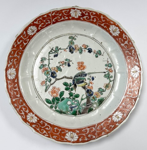 Lot 13 - A set of seven Chinese famille verte plates, Kangxi Emperor (1662-1722)