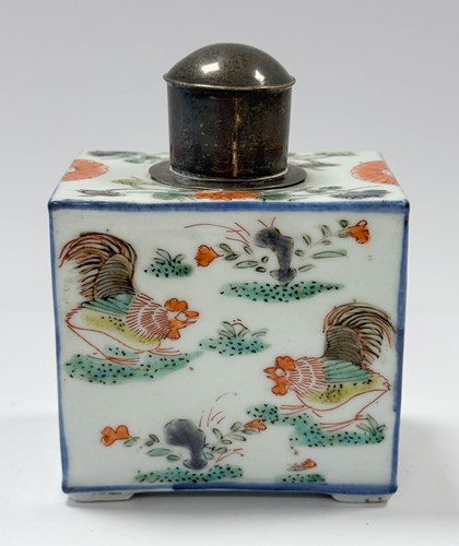 Lot 23 - A Chinese famille verte porcelain tea cannister, Kangxi Emperor, circa 1700