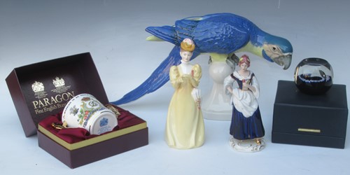 Lot 124 - A large Royal Dux model of a Macaw, together...