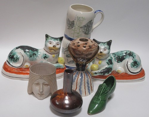 Lot 115 - A pair of Staffordshire model cats, an Iden...