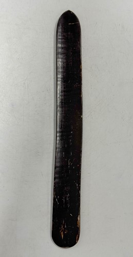 Lot 429 - A carved baleen whalebone corset stay busk, 19th century